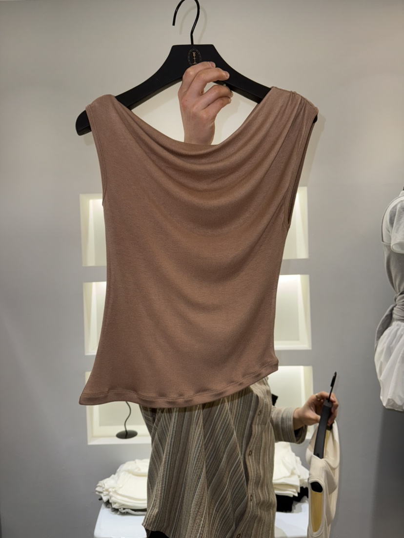 NOCTURNAL VIBE東大門實拍女裝新品人氣推薦熱賣25春夏T恤NOCTURNAL VIBET恤圖色2