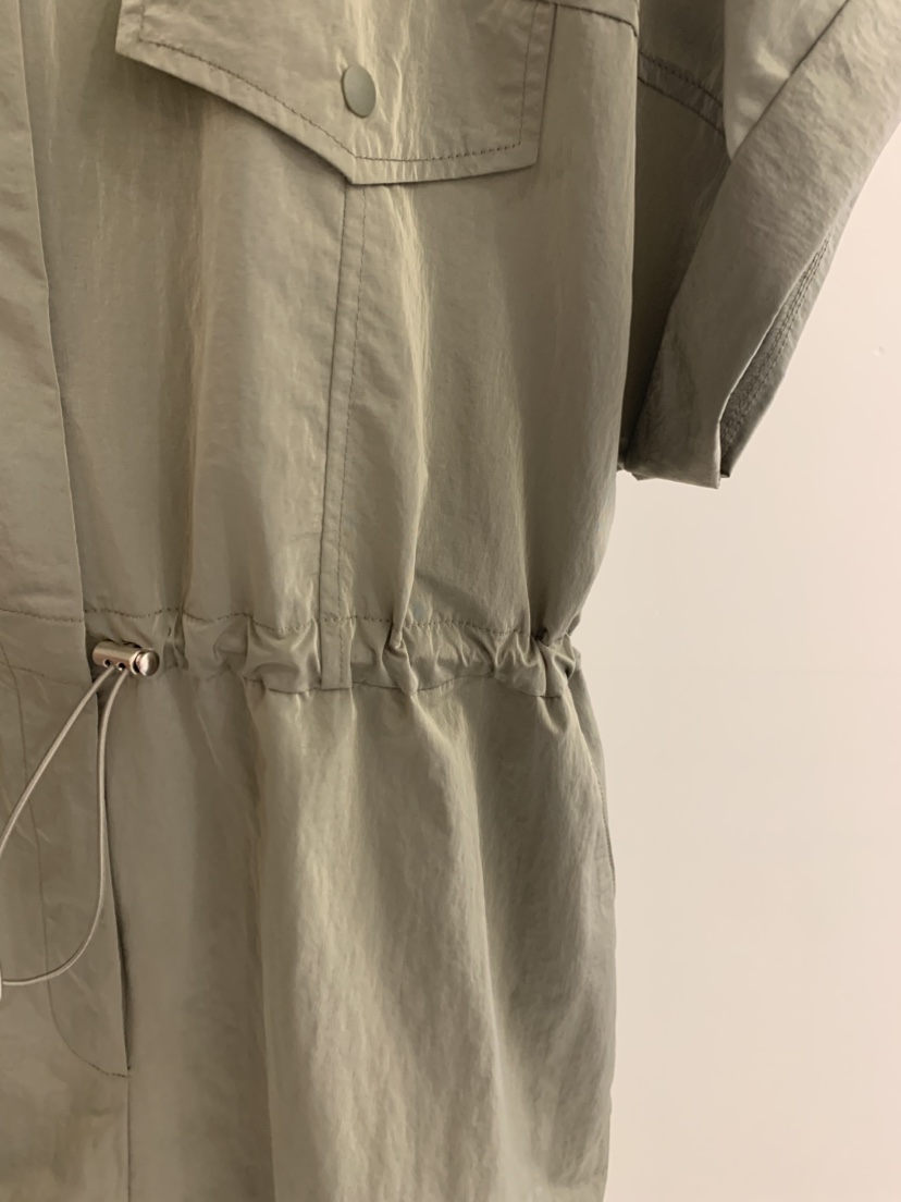 ZITTEN東大門實拍女士新品時尚職業推薦人氣熱賣真品連體褲ZITTEN連體褲