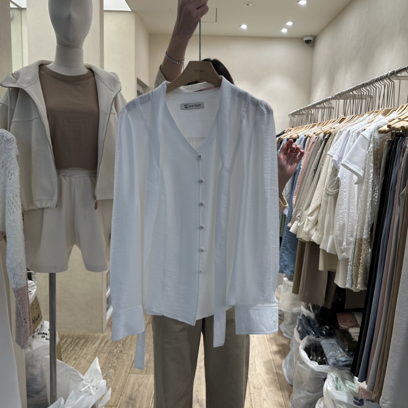 2ND GATE東大門代購女裝新款真品推薦時尚襯衫蕾絲衫含脖帶2ND GATE襯衫/蕾絲衫