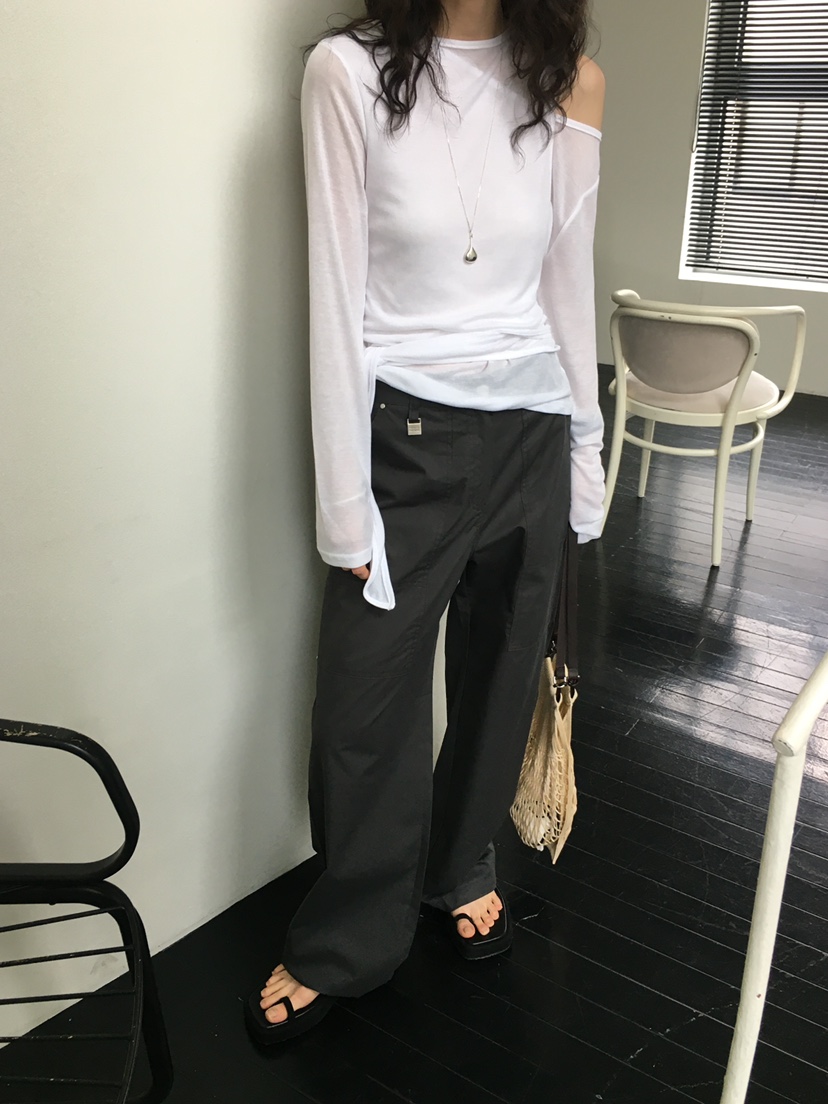 MONDAYMORING東大門實拍女士新款推薦職業時尚熱賣人氣長袖T恤MONDAYMORING長袖T恤