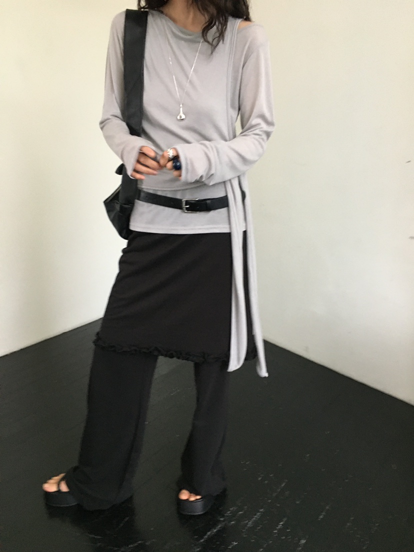 MONDAYMORING東大門實拍女士新款推薦職業時尚熱賣人氣長袖T恤MONDAYMORING長袖T恤