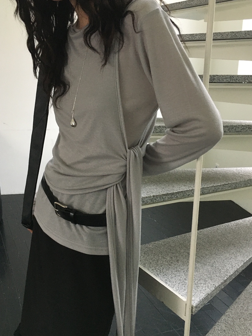MONDAYMORING東大門實拍女士新款推薦職業時尚熱賣人氣長袖T恤MONDAYMORING長袖T恤