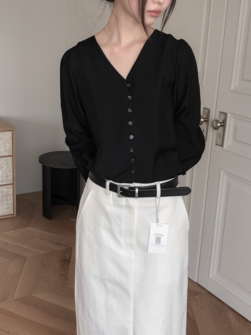 LE BUTTER韓國代購女士新品休閑職業25春夏人氣襯衫蕾絲衫LE BUTTER襯衫/蕾絲衫圖色2