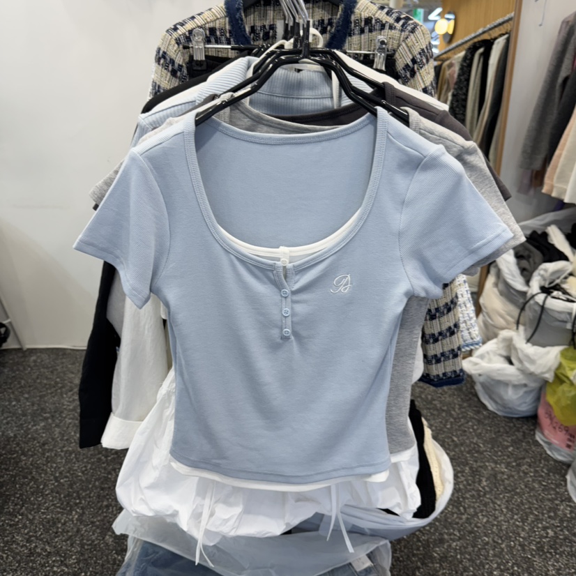 BELOVED韓國代購女士新品25春夏時尚休閑推薦職業真品熱賣T恤BELOVEDT恤圖色1