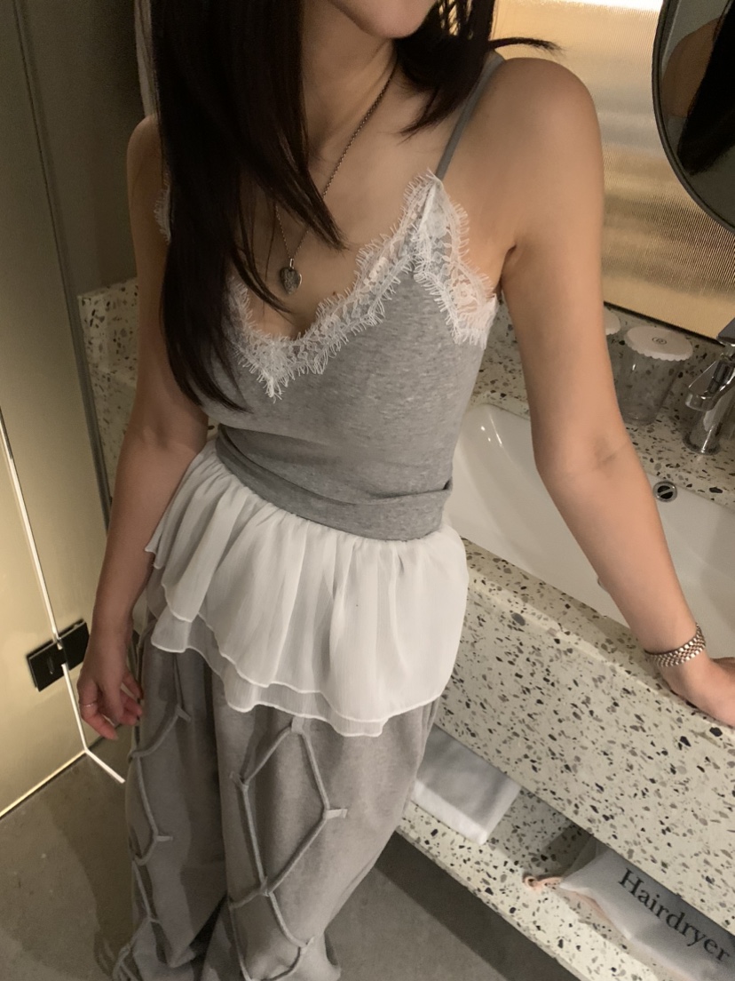 BADCALM直郵韓國代購㊣女裝新品人氣職業熱賣25春夏吊帶背心BADCALM吊帶/背心