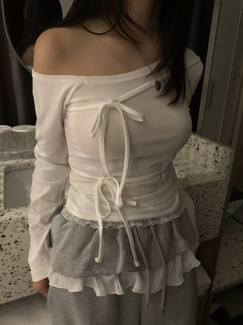 BADCALM韓國直郵㊣東大門實拍女裝新款時尚休閑長袖T恤蝴蝶結BADCALM長袖T恤圖色4