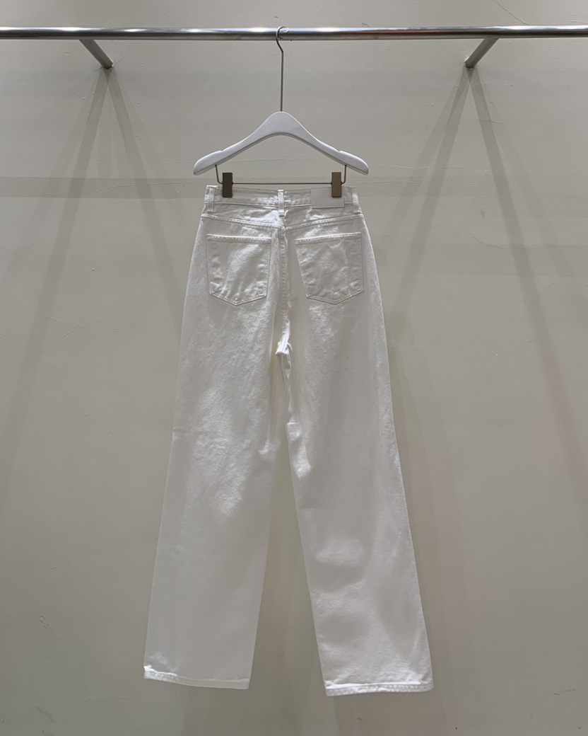 LOVE MOMENT韓國直郵㊣東大門實拍女裝新品休閑推薦牛仔褲LOVE MOMENT牛仔褲