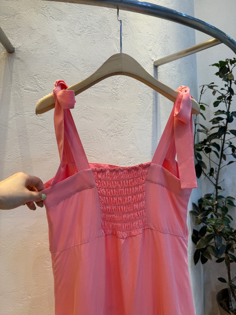 RIAH韓國㊣直郵東大門代購女裝新品熱賣連衣裙蝴蝶結打折長款RIAH連衣裙