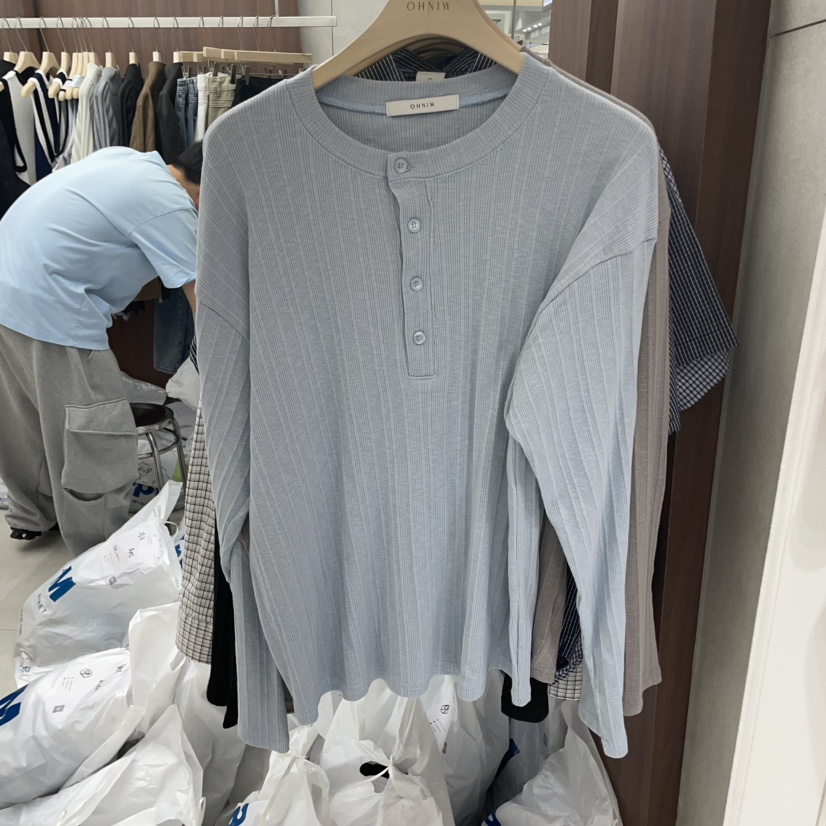 OHNIW韓國代購女裝新品時尚推薦25春夏熱賣真品休閑職業T恤OHNIW-男裝T恤圖色2