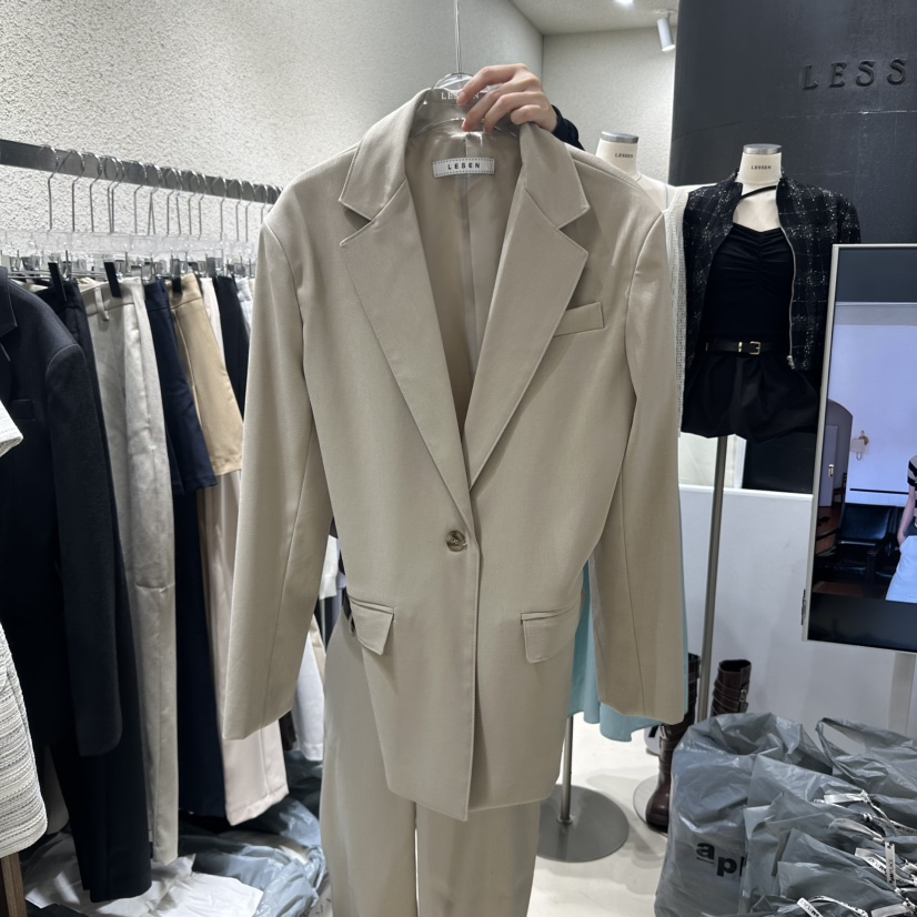 LESSEN東大門直郵女士新款休閑熱賣25春夏時尚真品推薦夾克LESSEN夾克圖色2