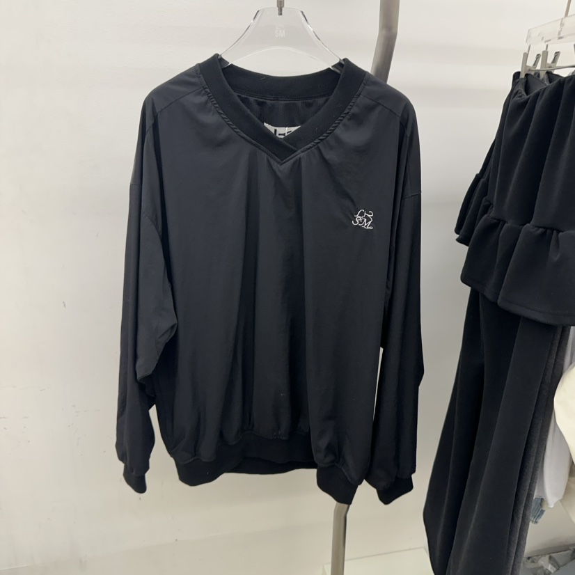 LOVE YOU SO MUCH/MORE THAN YESTERDAY東大門實拍女士新品25春夏衛衣LYSM/MORE THAN YESTERDAY衛衣圖色2