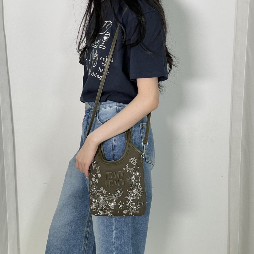 J PLACE韓國㊣直郵東大門代購女裝新品時尚休閑推薦手提包J PLACE手提包