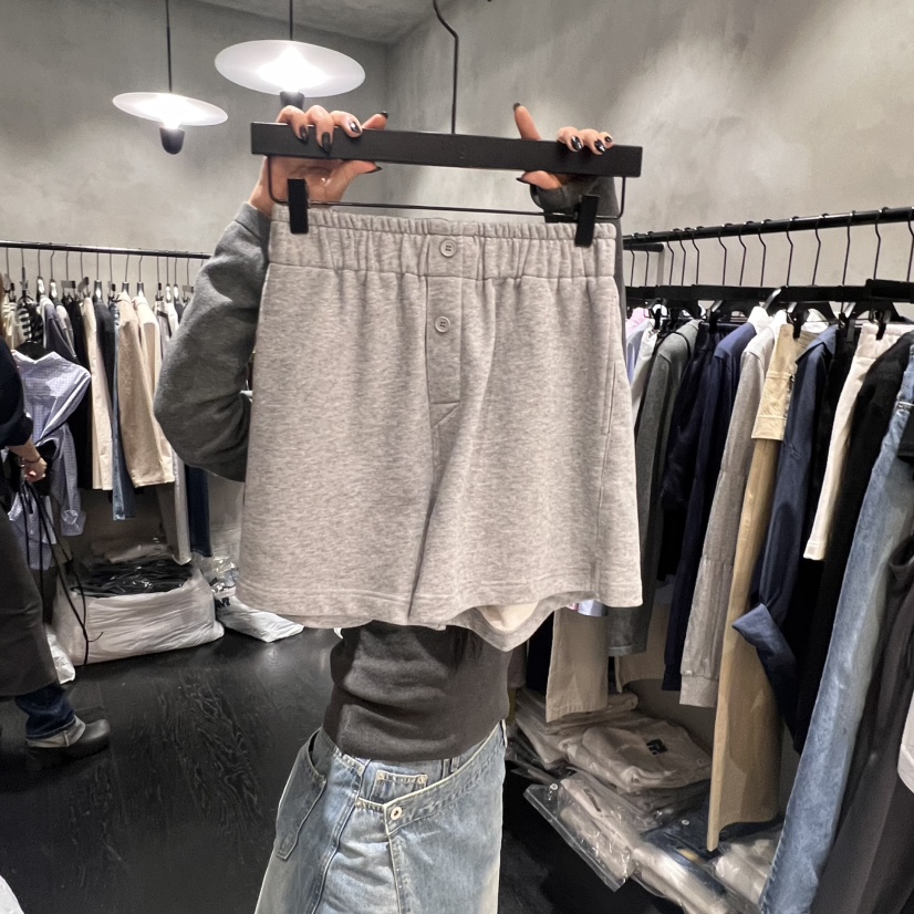 TUG韓國㊣直郵東大門代購女裝新品25春夏時尚人氣職業短褲紐扣TUG短褲圖色4