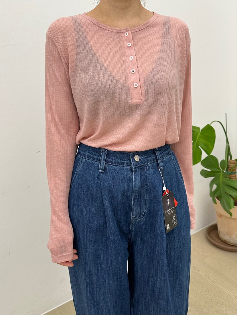 BUT韓國㊣直郵東大門代購女裝新款時尚熱賣休閑人氣25春夏針織衫button針織衫