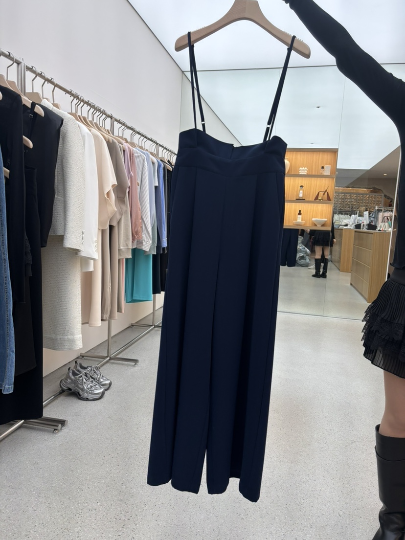 JUJU韓國直郵㊣女裝新款時尚熱賣推薦休閑人氣25春夏背帶褲JUJU背帶褲圖色2