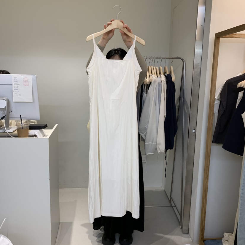 OUTRENE韓國直郵㊣東大門實拍女裝新款人氣25春夏推薦連衣裙OUTRENE連衣裙