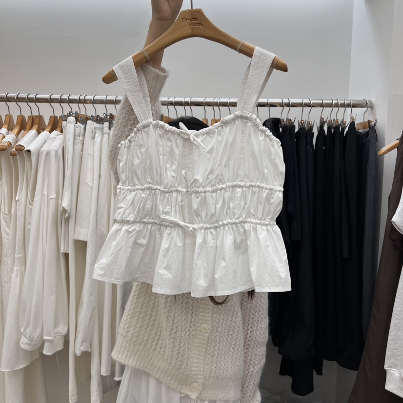 DRESS ROOM韓國直郵㊣女裝新品推薦時尚休閑人氣25春夏吊帶背心DRESS ROOM吊帶/背心圖色2