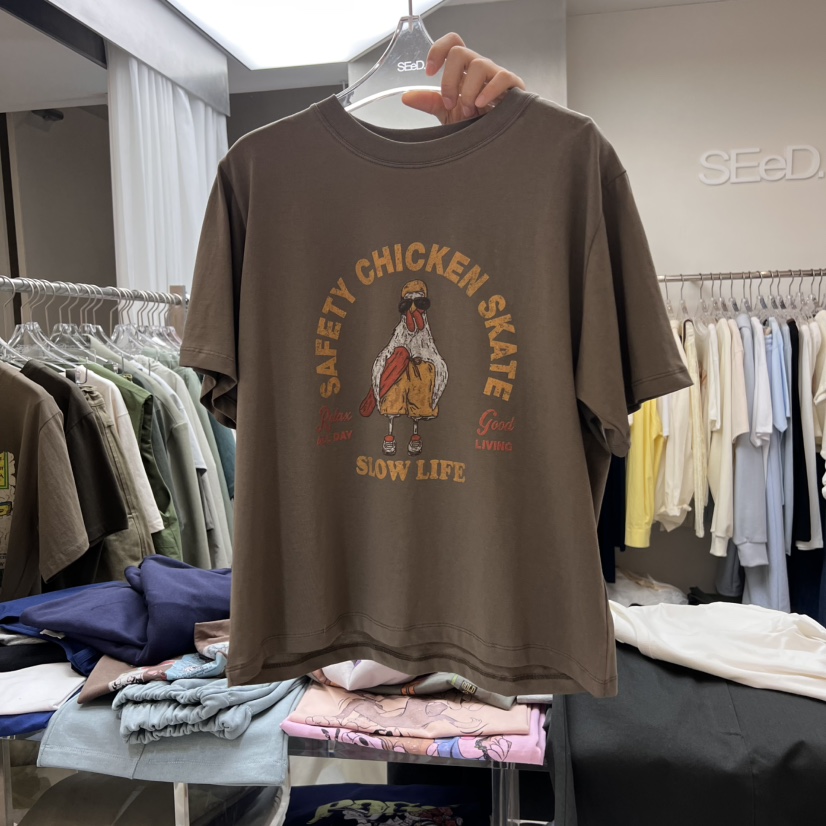 LEESEED-A韓國直郵㊣東大門實拍女裝新品推薦時尚人氣25春夏T恤SEeD/LEESEEDT恤圖色2