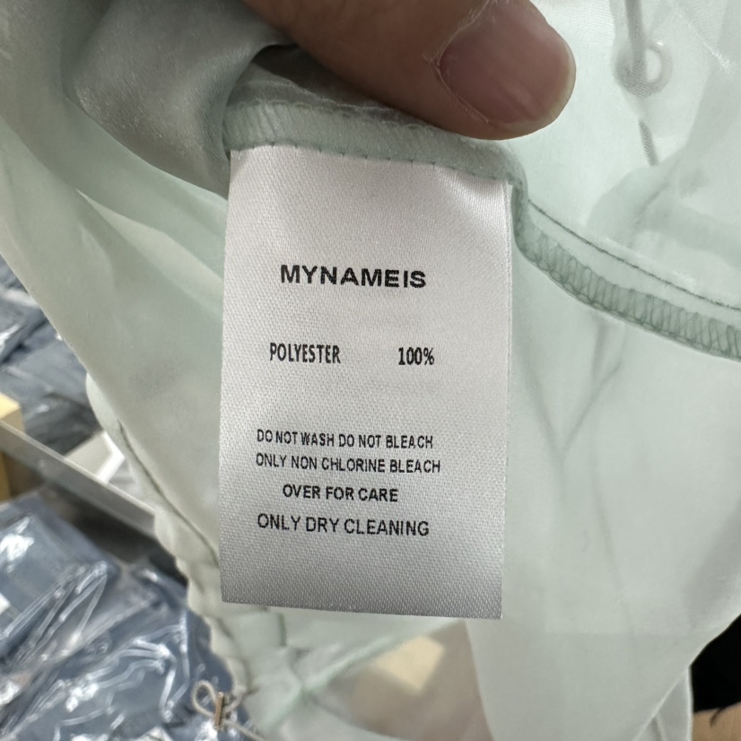 MYNAMEIS東大門直郵女裝新品25春夏休閑職業時尚衛衣不含內搭MYNAMEIS衛衣