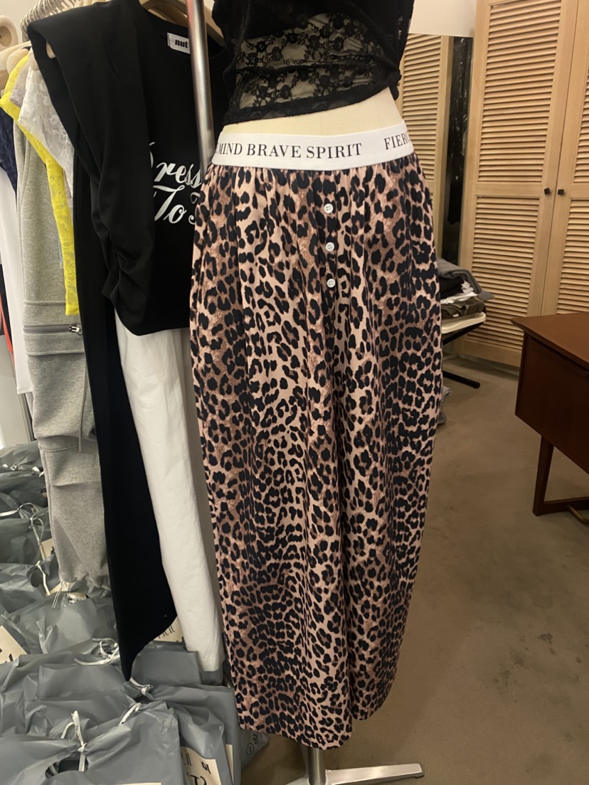 NUT直郵韓國代購㊣女裝新品熱賣休閑25春夏推薦時尚人氣休閑褲NUT休閑褲圖色3