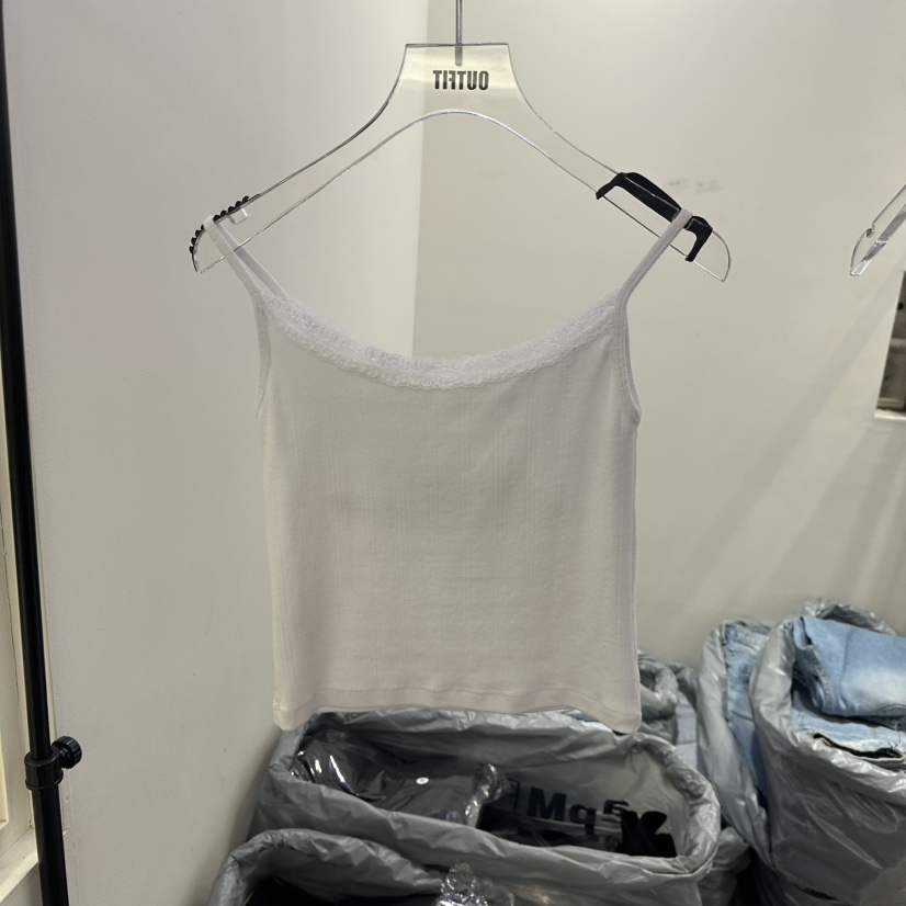 OUTFIT東大門實拍女裝新款人氣職業真品推薦休閑時尚吊帶背心OUTFIT吊帶/背心