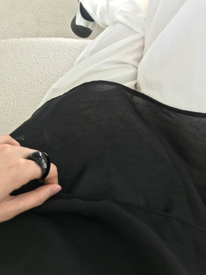ME MO韓國直郵㊣女裝新款推薦人氣25春夏時尚熱賣襯衫蕾絲衫ME MO襯衫/蕾絲衫