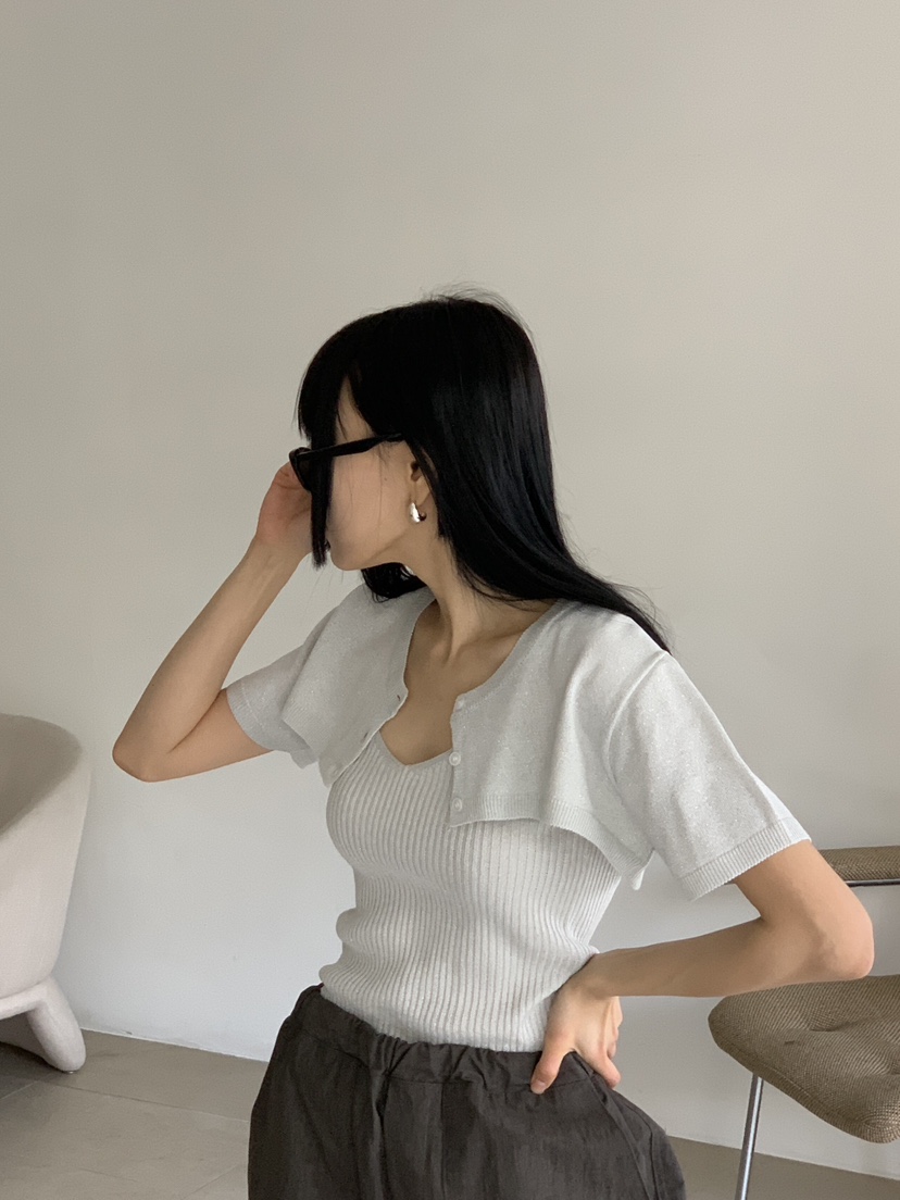 LA_TERRE韓國直郵㊣東大門實拍女裝新品人氣針織衫不含內搭LA_TERRE針織衫