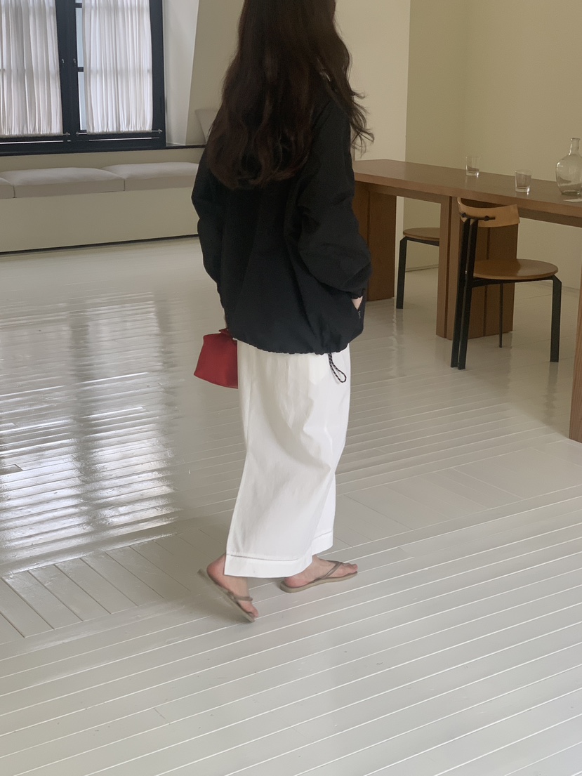 LOGARDEN韓國㊣直郵東大門代購女裝新款時尚推薦熱賣25春夏衛衣LO GARDEN衛衣