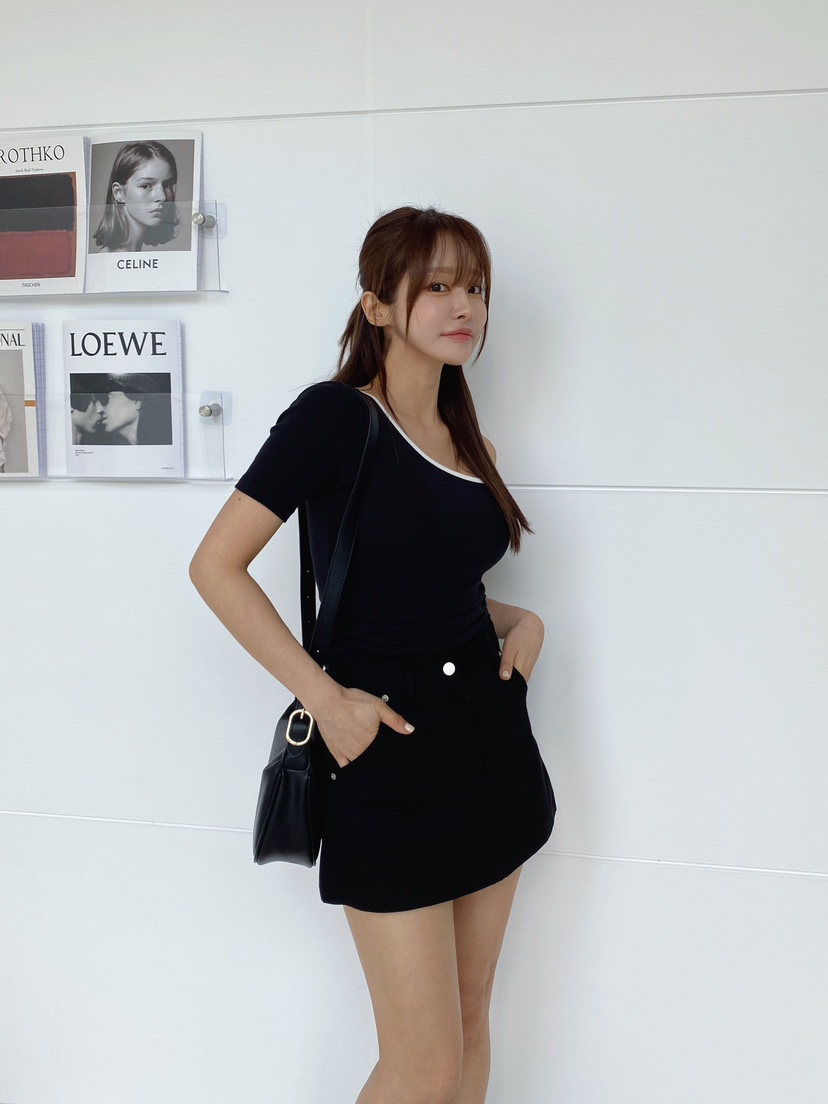 CLOTH韓國直郵㊣女裝新品休閑人氣25春夏時尚推薦熱賣T恤CLOTHT恤
