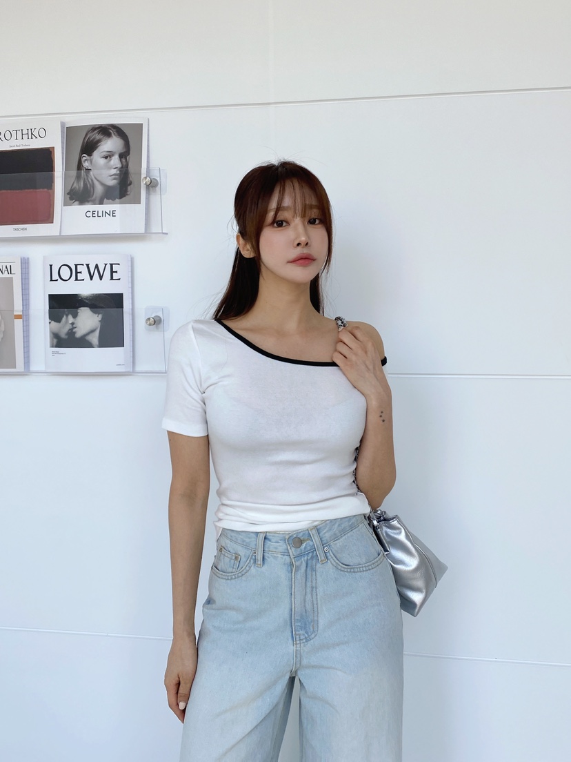 CLOTH韓國直郵㊣女裝新品休閑人氣25春夏時尚推薦熱賣T恤CLOTHT恤