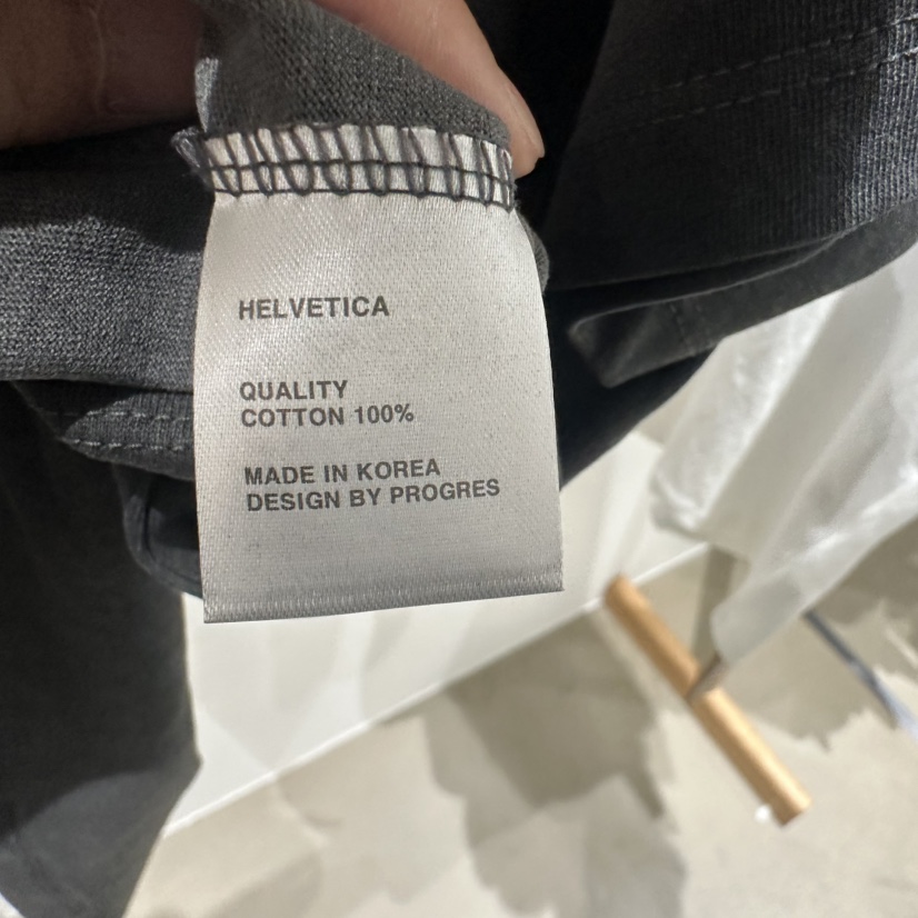 HELVETICA韓國直郵㊣女裝新品推薦熱賣休閑人氣25春夏時尚T恤HELVETICAT恤