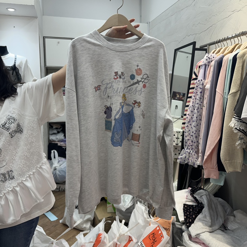 DE LINE直郵韓國代購㊣女裝新款時尚熱賣人氣推薦休閑衛衣DE LINE衛衣圖色3