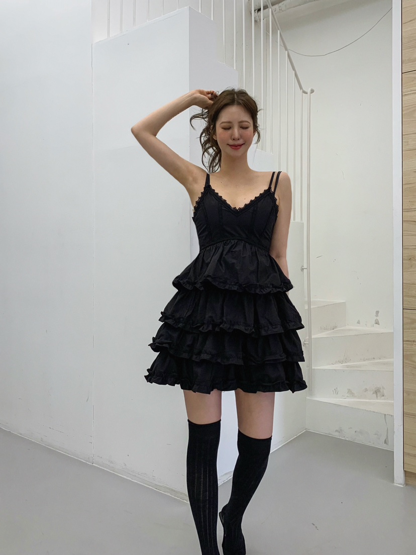 81 MARKET-L直郵韓國代購㊣女裝新款熱賣時尚25春夏連衣裙81 MARKET-L連衣裙