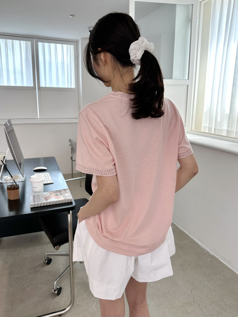 CLASSY-O直郵韓國代購㊣女裝新款推薦人氣熱賣25春夏T恤V領CLASSY-OT恤