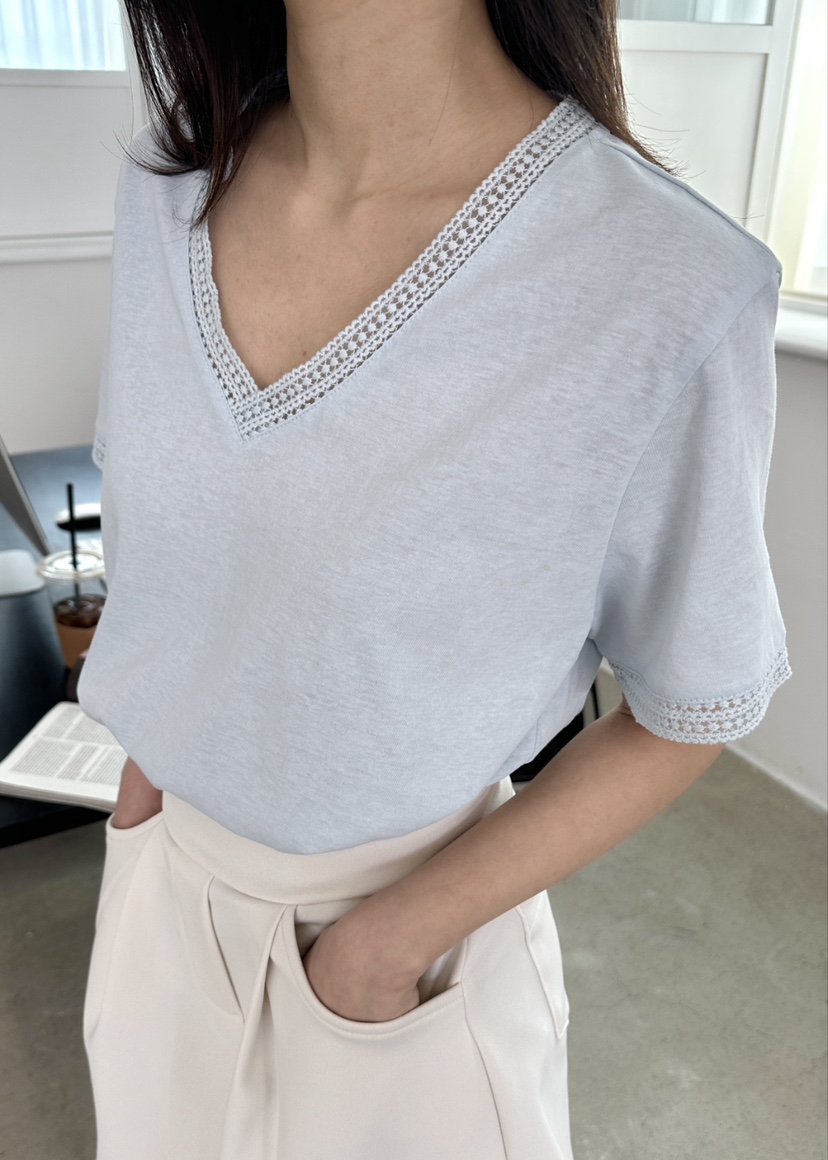 CLASSY-O直郵韓國代購㊣女裝新款推薦人氣熱賣25春夏T恤V領CLASSY-OT恤