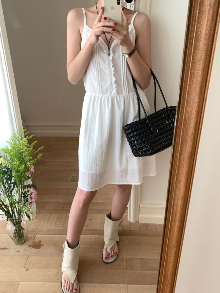 BOBBIE DOLL韓國㊣直郵東大門代購女裝新品人氣25春夏連衣裙BOBBIE DOLL連衣裙