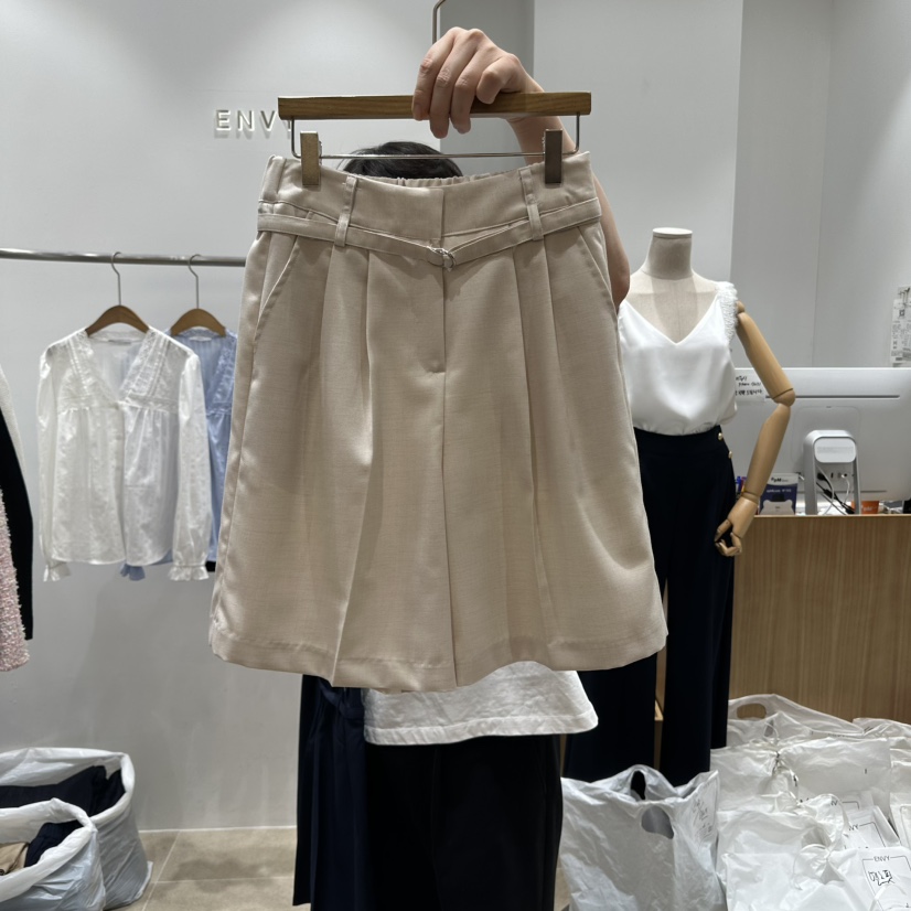 ENVY韓國直郵㊣女裝新品人氣熱賣時尚休閑25春夏短褲含腰帶ENVY短褲圖色2