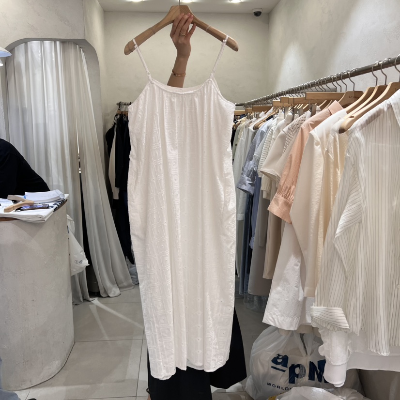 LE VASE韓國直郵㊣女裝新品25春夏時尚熱賣推薦休閑連衣裙LE VASE連衣裙