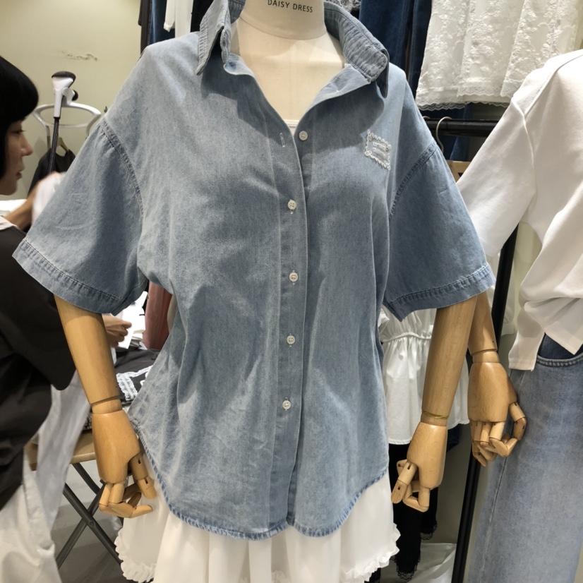 DAISY DRESS韓國直郵㊣東大門實拍女裝新款熱賣襯衫蕾絲衫DAISY DRESS襯衫/蕾絲衫圖色2