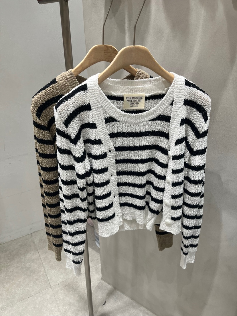 EVERCOMMERCE METICULOUSLY DESIGNED韓國代購女裝新款人氣套裝EVERCOMMERCE METICULOUSLY DESIGNED套裝