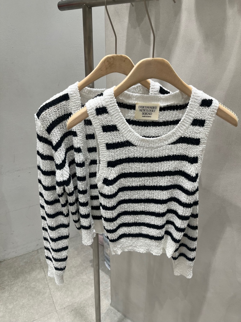 EVERCOMMERCE METICULOUSLY DESIGNED韓國代購女裝新款人氣套裝EVERCOMMERCE METICULOUSLY DESIGNED套裝
