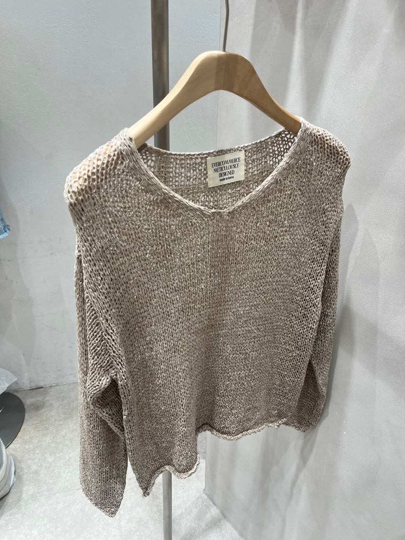 EVERCOMMERCE METICULOUSLY DESIGNED韓國直郵女裝新品推薦針織衫EVERCOMMERCE METICULOUSLY DESIGNED針織衫圖色1