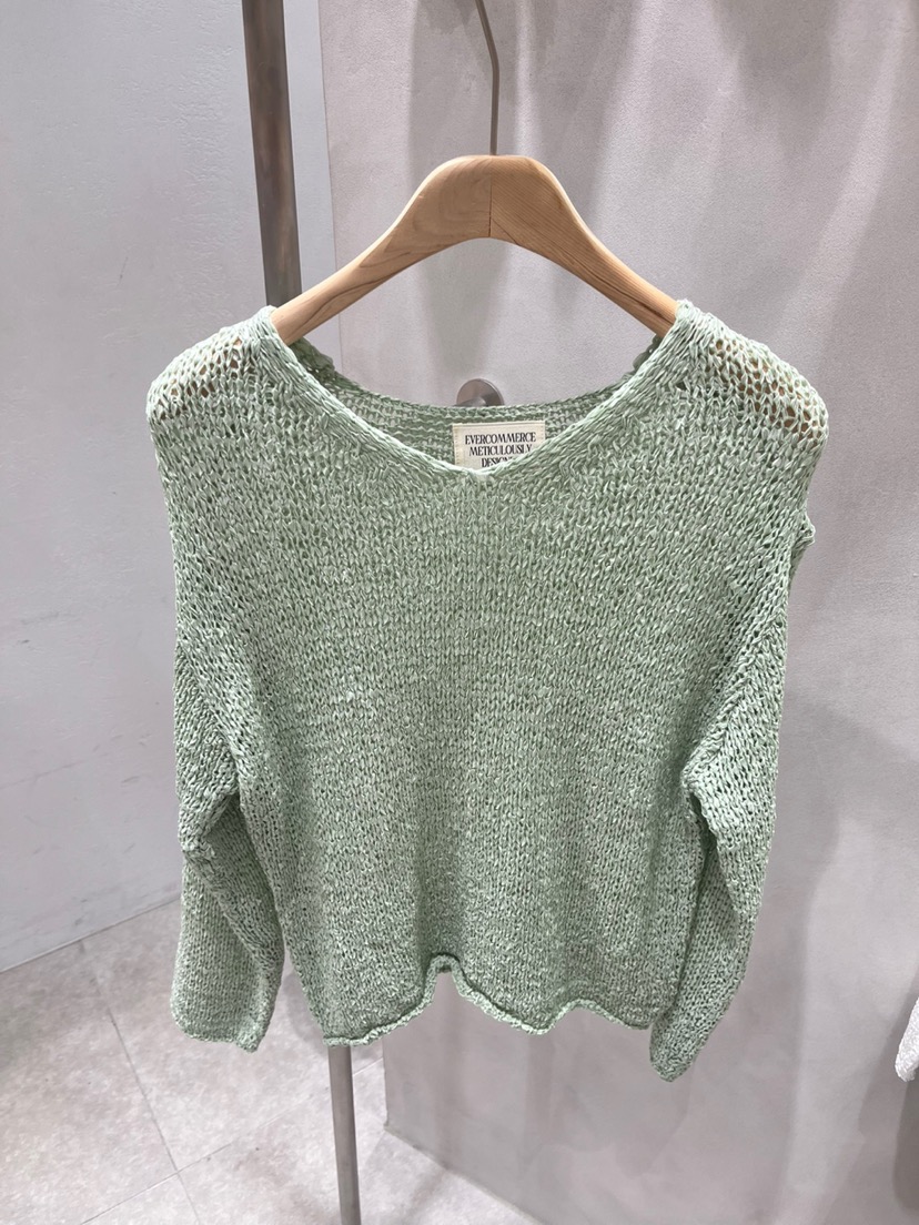 EVERCOMMERCE METICULOUSLY DESIGNED韓國直郵女裝新品推薦針織衫EVERCOMMERCE METICULOUSLY DESIGNED針織衫圖色2