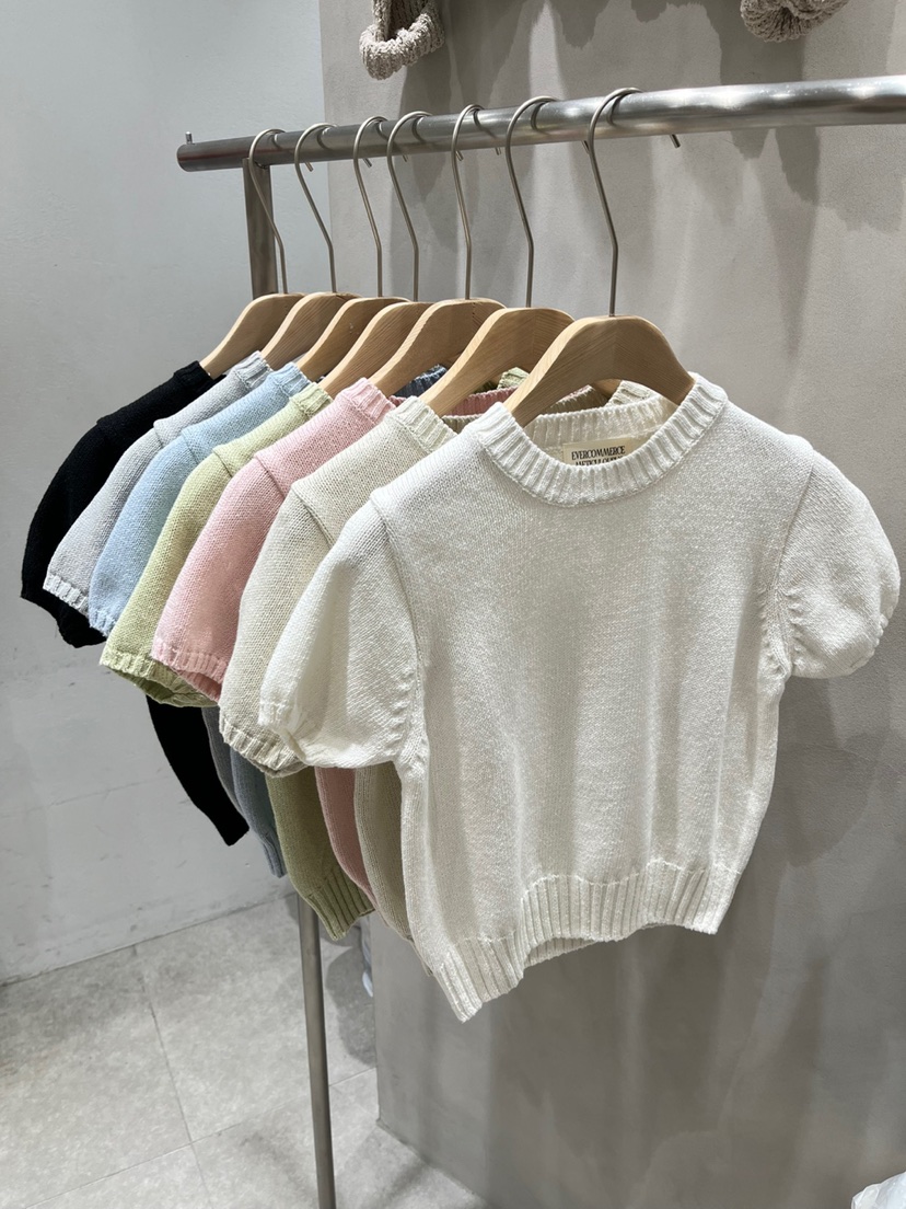 EVERCOMMERCE METICULOUSLY DESIGNED韓國㊣直郵東大門代購女裝新品熱賣針織衫EVERCOMMERCE METICULOUSLY DESIGNED針織衫