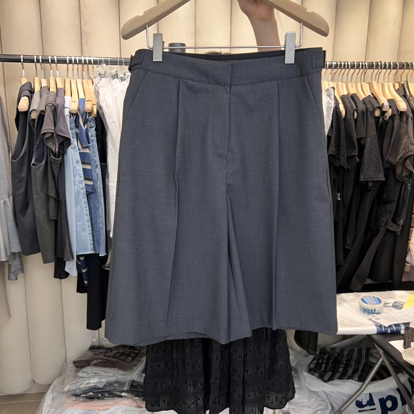 OUS/INCH-L韓國直郵㊣東大門實拍女裝新品熱賣休閑25春夏短褲OUS/INCH短褲圖色2
