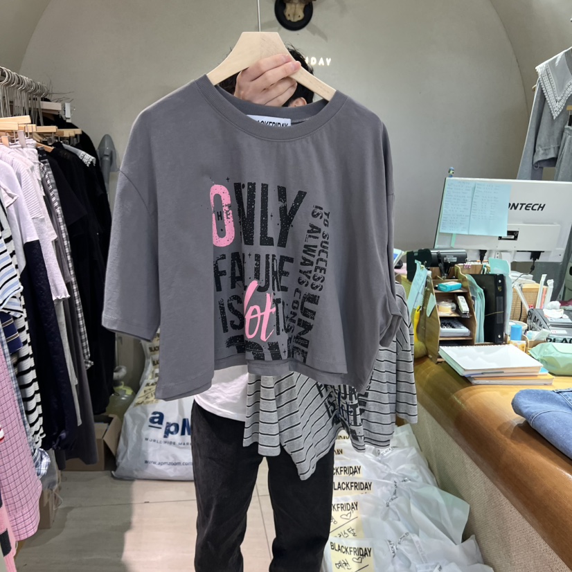 BLACKFRIDAY韓國直郵㊣女裝新款推薦休閑熱賣人氣時尚25春夏T恤BLACK FRIDAYT恤圖色3