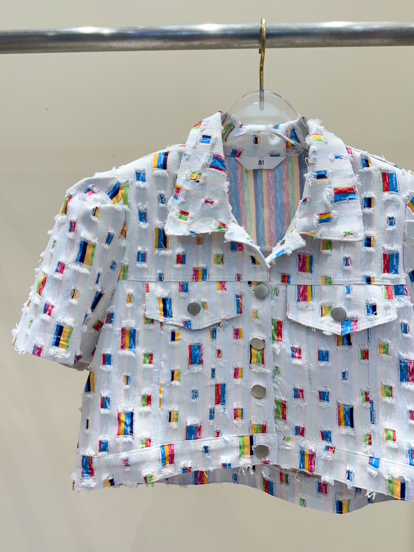 81 MARKET-L韓國㊣直郵東大門代購女裝新品人氣時尚推薦夾克81 MARKET-L夾克