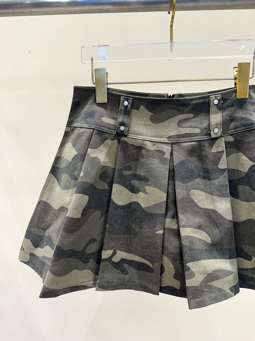81 MARKET-L韓國㊣直郵東大門代購女裝新品25春夏短裙迷彩81 MARKET-L短裙