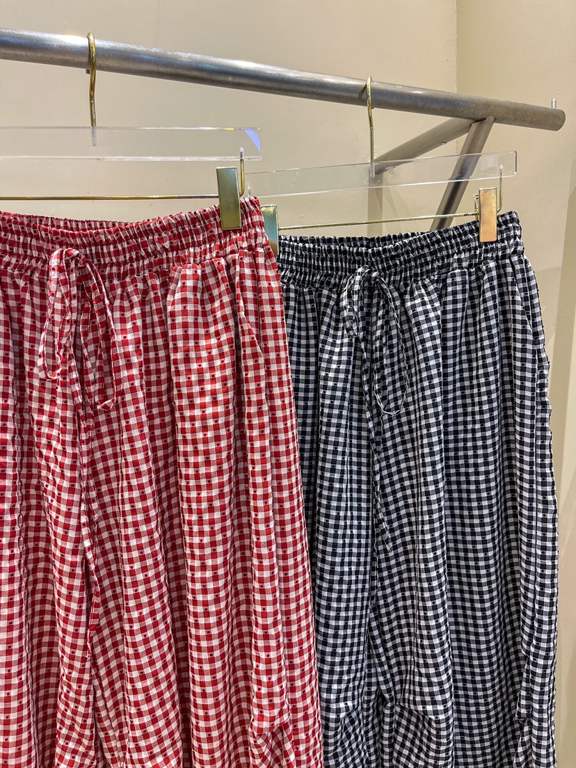 81 MARKET-L韓國直郵㊣東大門實拍女裝新品人氣25春夏休閑褲81 MARKET-L休閑褲