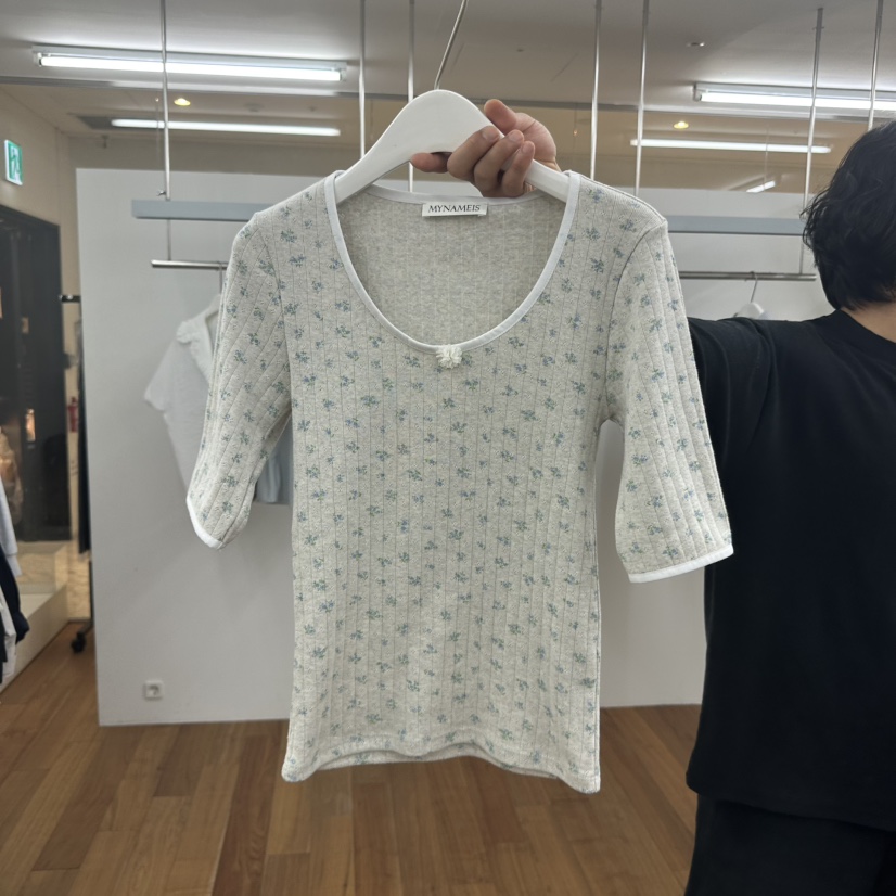 MYNAMEIS韓國直郵㊣東大門實拍女裝新品時尚熱賣人氣推薦T恤MYNAMEIST恤圖色2